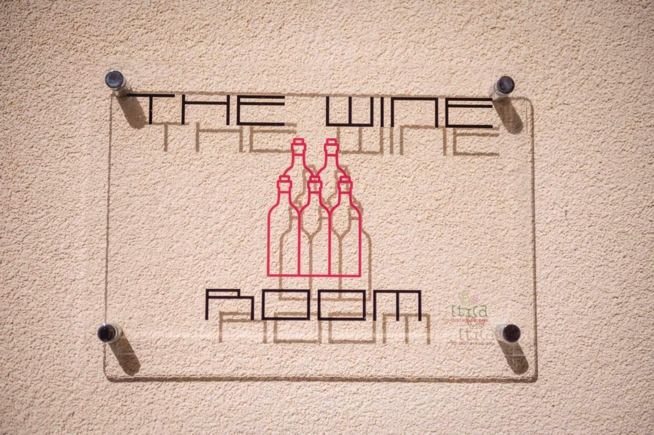 The Wine Room Castelbuono  Exterior photo